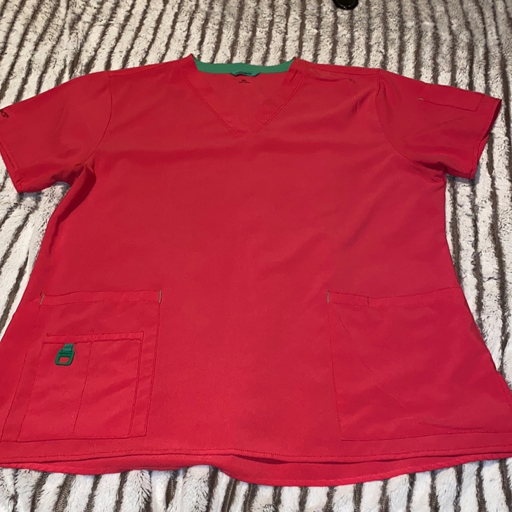 Women’s Carhartt Scrub Top